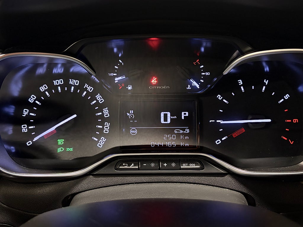 Car Image car-85985-95d1208d8bb33835851783230b039652