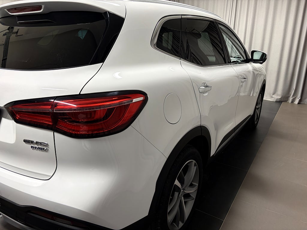 Car Image car-86051-d5bf06f5ba8495cee2c5f9163966d14e
