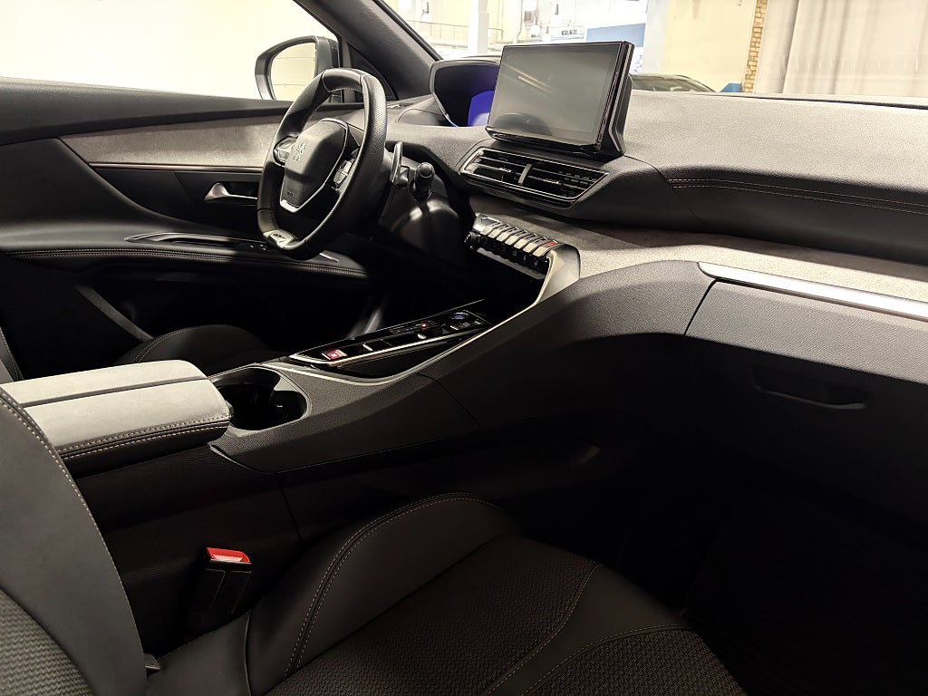 Car Image car-86119-4aea99568958034cffe83575387f9515