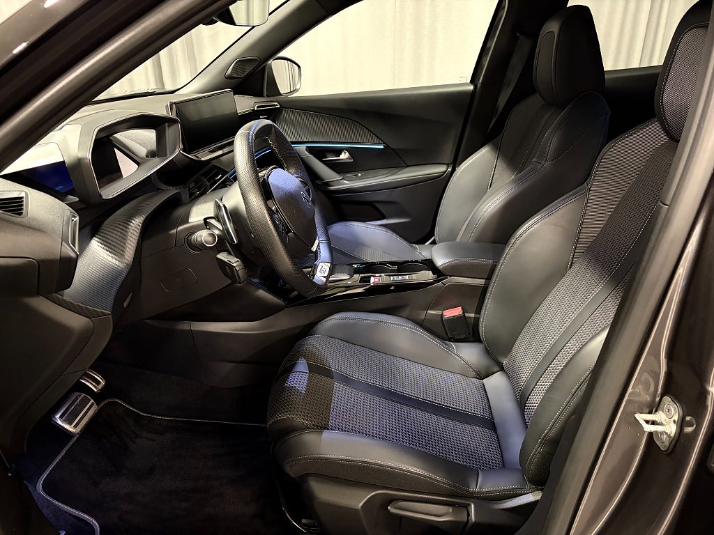 Car Image car-86272-712342b520c2d22bf843552ea454809d