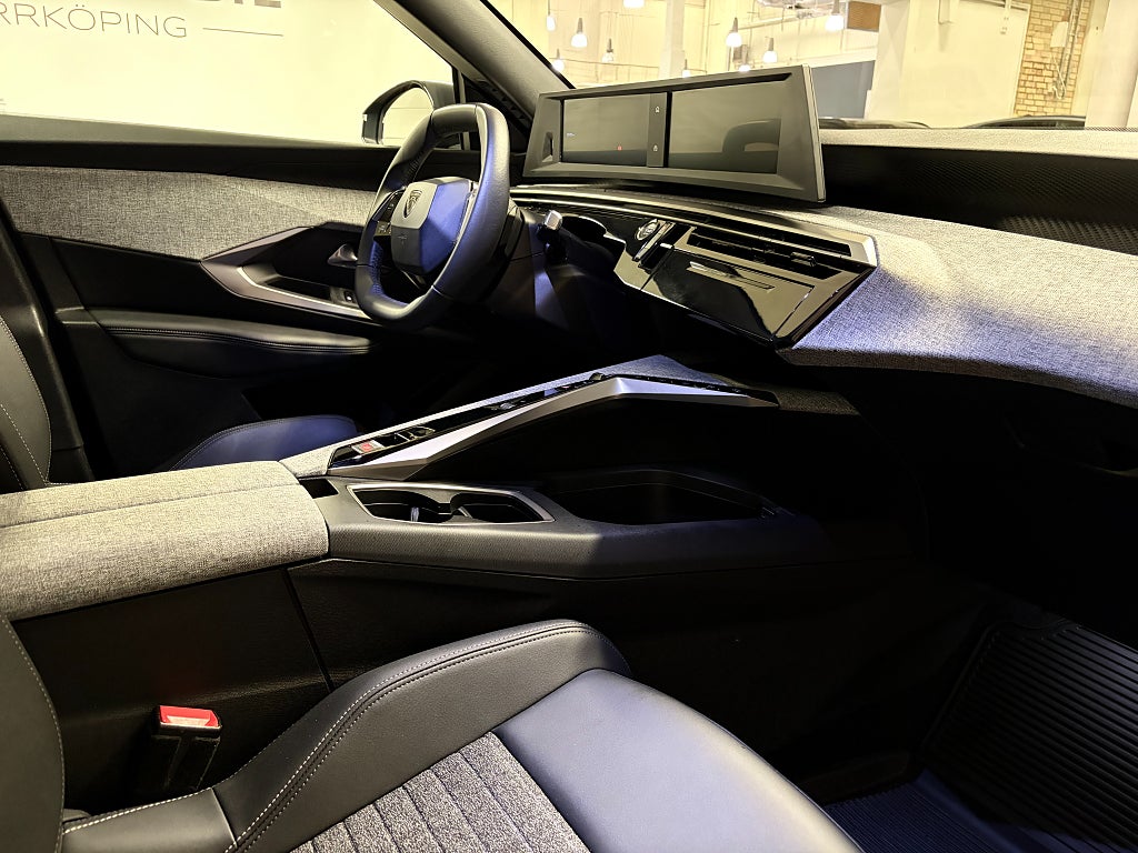 Car Image car-86312-3fe73e02a58b1b0d466dbc815b4e8f70