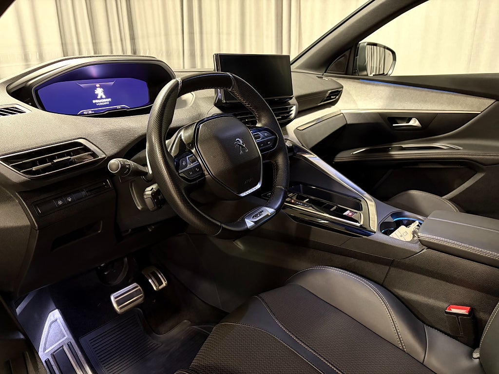 Car Image car-86468-93aa698e7dd68039e8b448cc3f8f6a96
