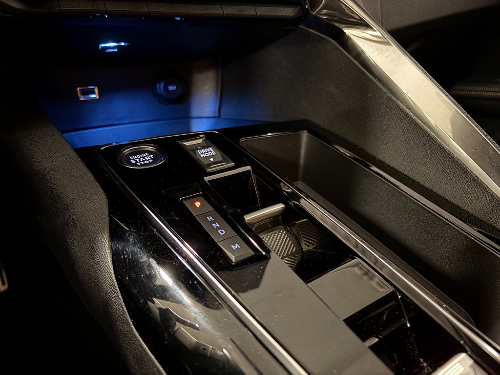 Car Image car-86560-b9bad308c878fc0bce043076689403b2