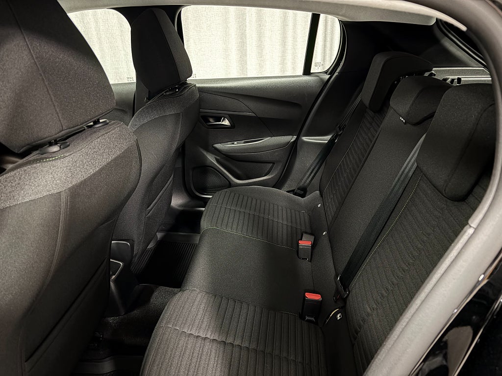 Car Image car-77185-be1092486378257ff4f2e447672ffdb7