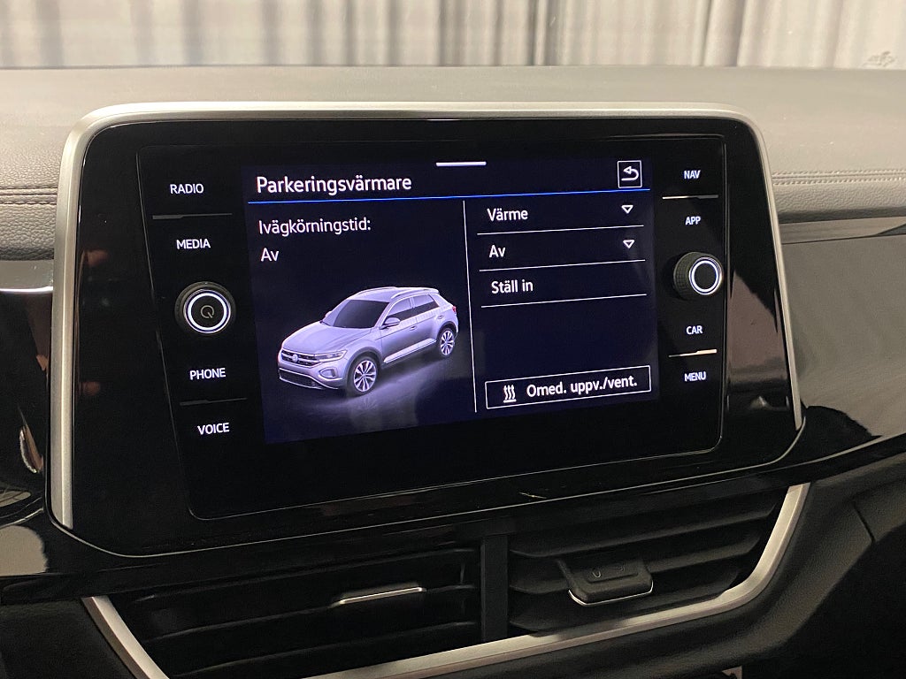 Car Image car-86612-143e458c5d7621e581f33d36eb7ecd08