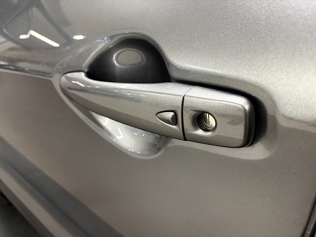Car Image car-86692-bfbc8eb30f76da85ba4c513e16647617