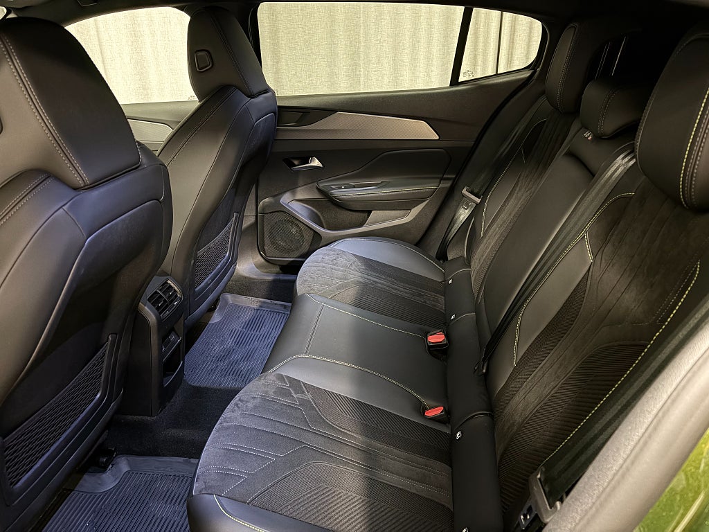 Car Image car-86711-a84c235ead2f7774d6f1dcd0dbd31ef3