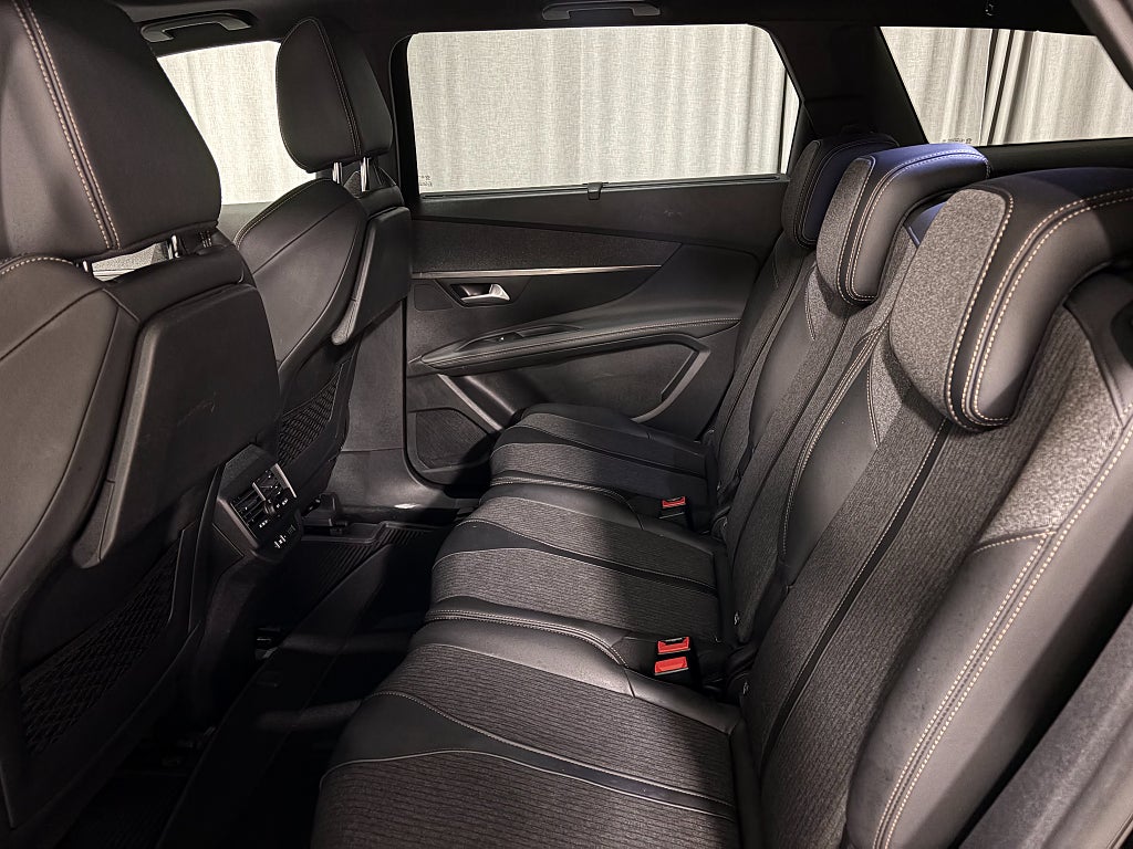Car Image car-86902-c9445f19e4d96c5a3efd16e78c4aa72f