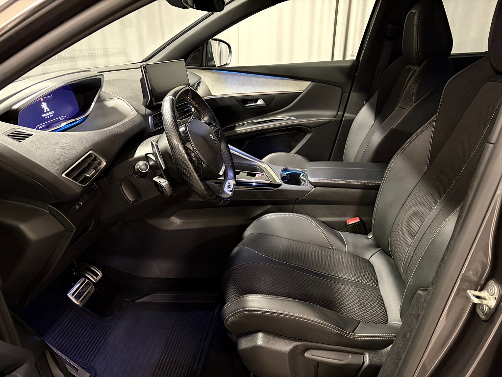 Car Image car-86951-36a432ca838870853341f847267e6a24