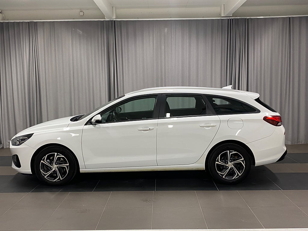 Car Image car-87243-1e8b13868ff474c952916c5d6e3b917d