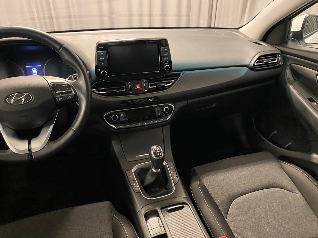 Car Image car-87243-b9996a3750294a465d22b1b73a6385bc