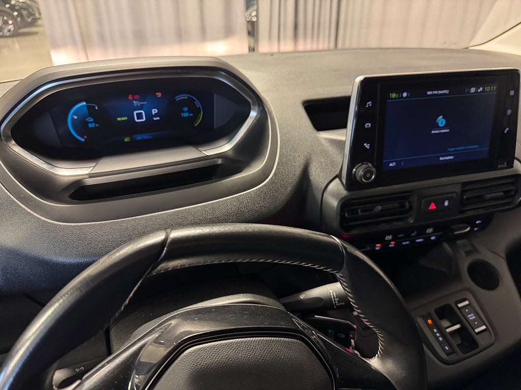 Car Image car-87419-4d93ded316dbea49fb978e4bf3eb3aec