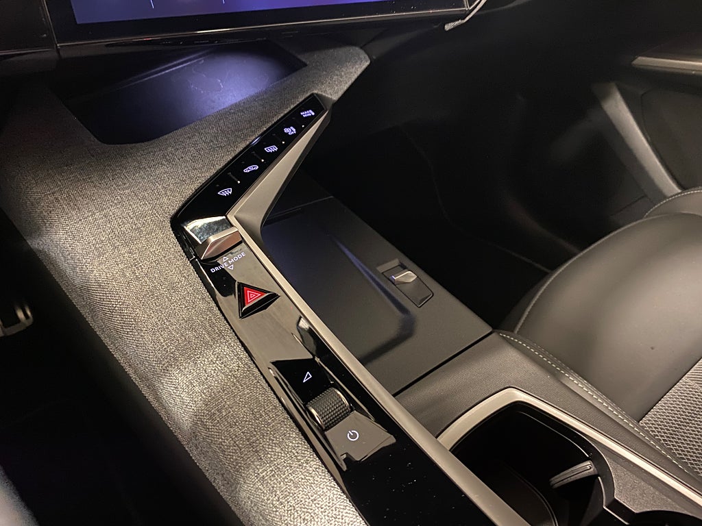 Car Image car-87534-4d7b9f68f882a12ae5997f8d2ec2d00d